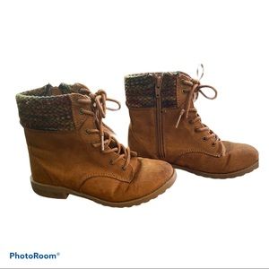 American Eagle Girl’s Suede Lace Up Hiking Boots Brown Size 2